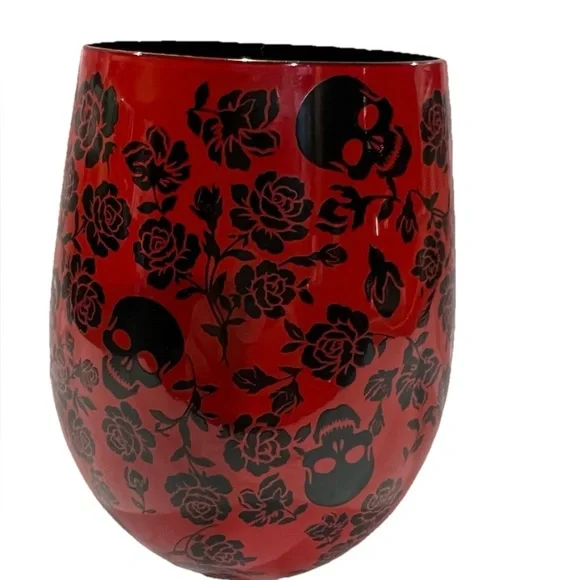Gorgeous Red & Black Gothic Skulls & Roses Stemless Wine Glass 22oz - Picture 10 of 11